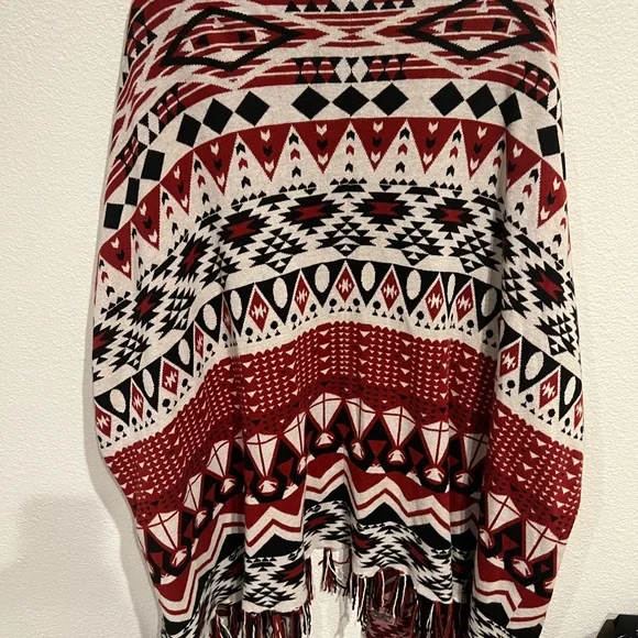 Divided Knit Aztec Designed Poncho Sweater - Picture 2 of 3